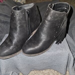 Black fringe booties size 7